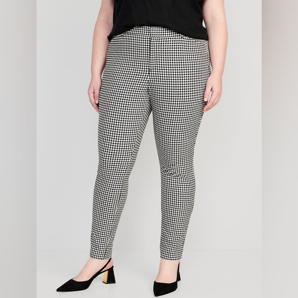 Old Navy Black And White Gingham Mid Rise Pixie Pants Sz 20 Tall NWT